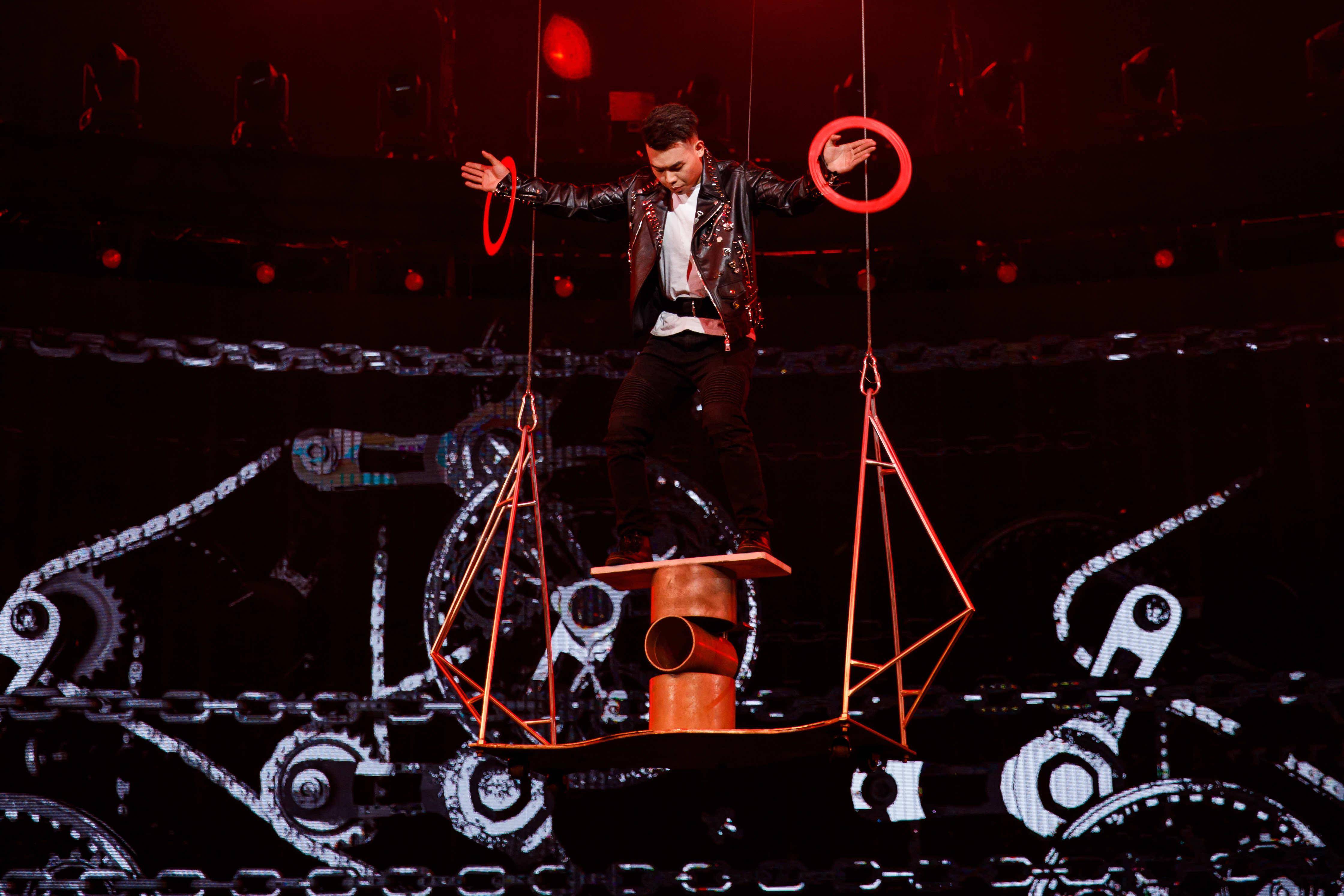 AYX体育赛事-包含魔术击败强敌，展现不俗实力的词条