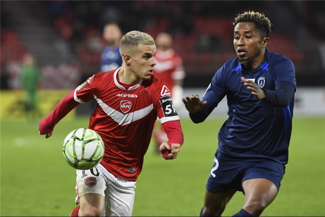 关于瓦朗谢纳主场失利,近期表现有所下滑需警惕的信息 关于瓦朗谢纳主场失利,近期表现有所下滑需警惕的信息