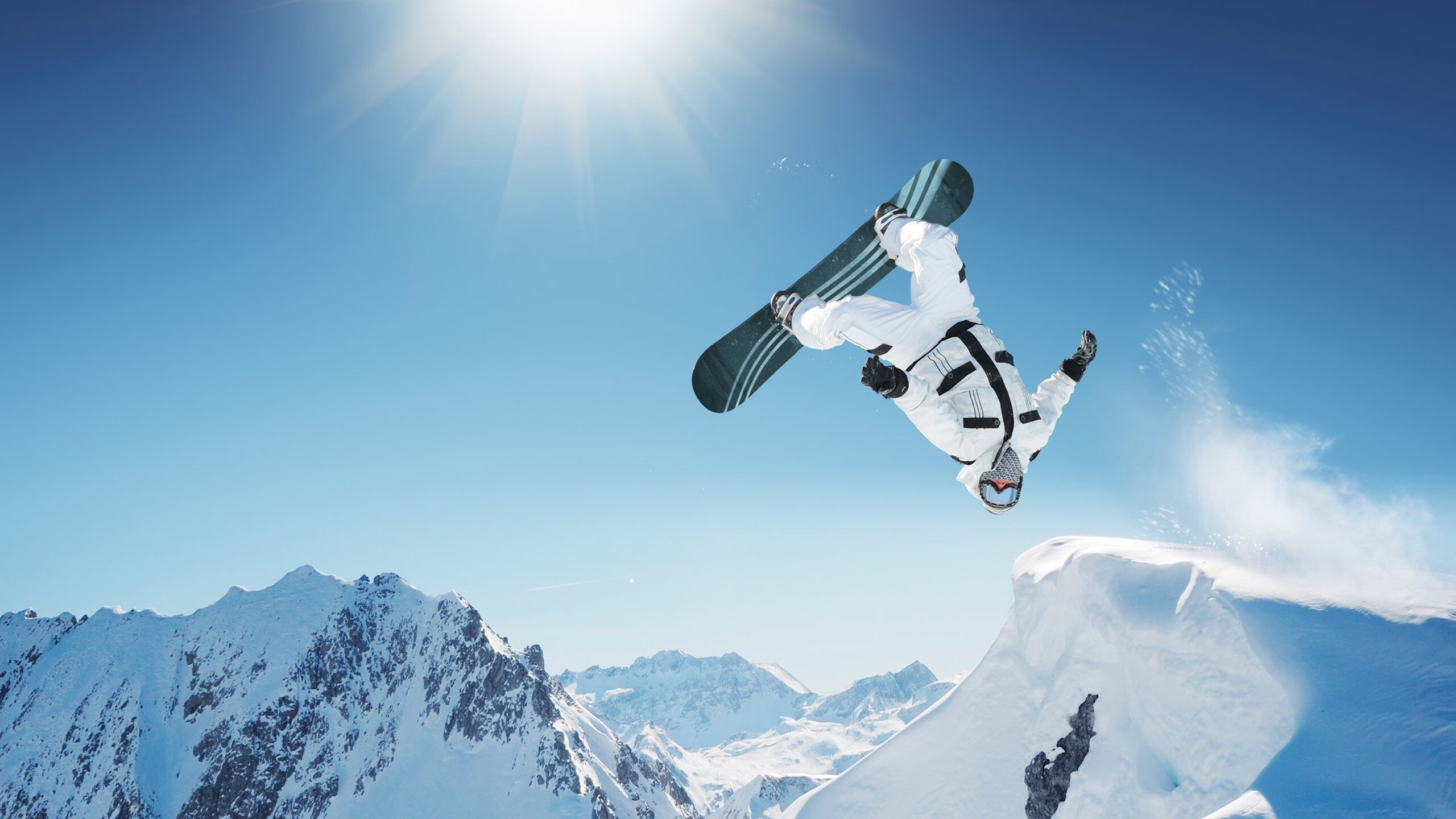 奇迹之夜，巴拉圭掀翻墨西哥，阿拉巴关键时刻的跨界救赎