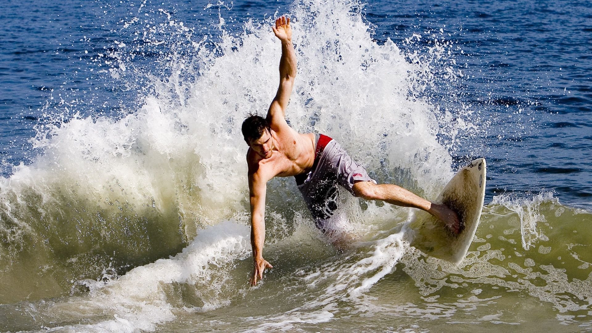 澳网力克法网，辛纳扛起全队，新一代领袖的崛起